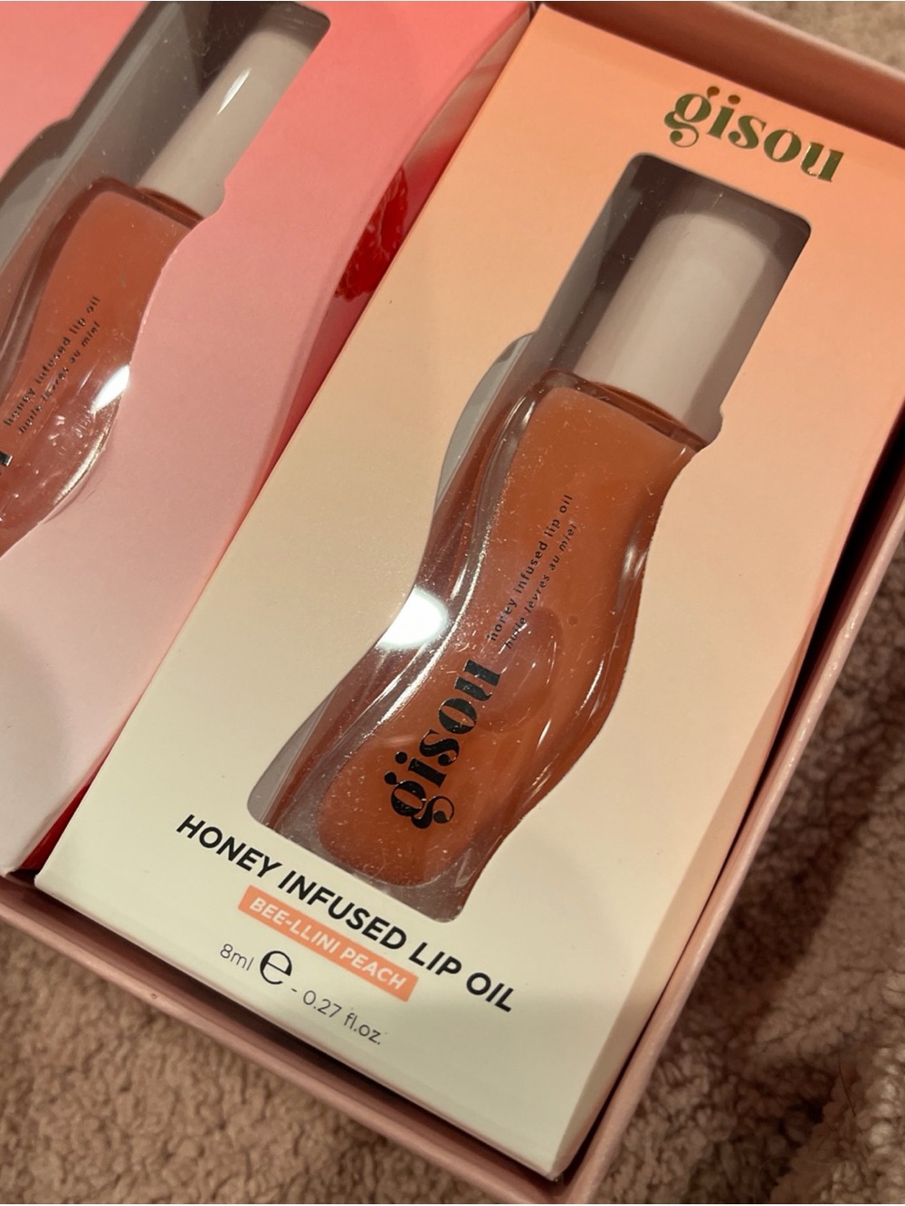 GISOU Trio Honey Infused Hydrating Lip Oil Set Of 3 Glazed plum/ Raspberry/Peach - Picture 7 of 9
